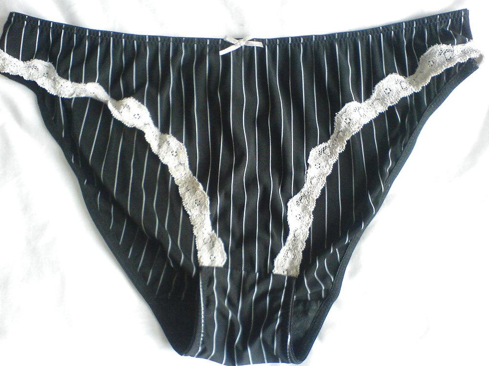 11P More GF Sister 1 panties plus hidden cam pic