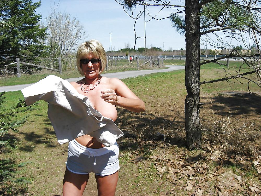 16P A Tall and Sexy Walk in the Park
