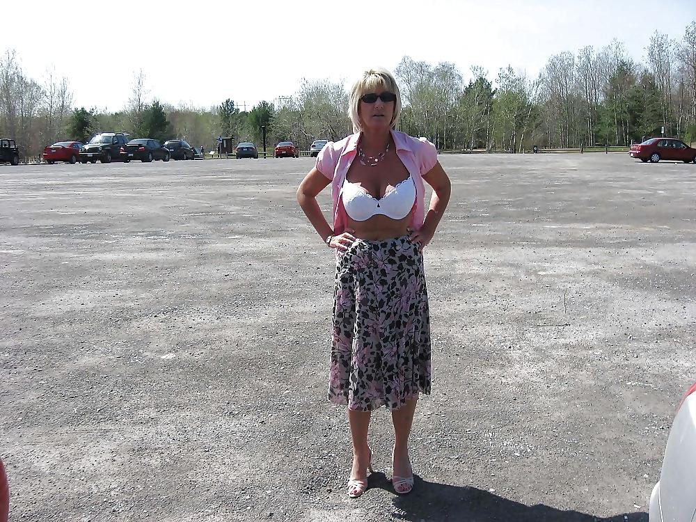 16P A Tall and Sexy Walk in the Park