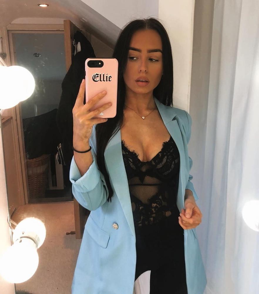 23P sexy as fuck Slut