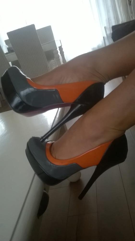 19P high heels
