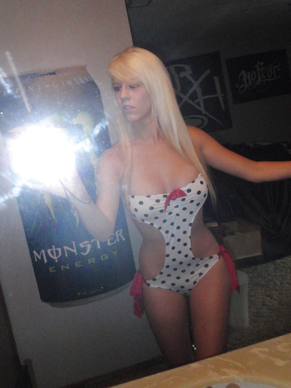 25P Blonde Monster babe From SmutDates.com