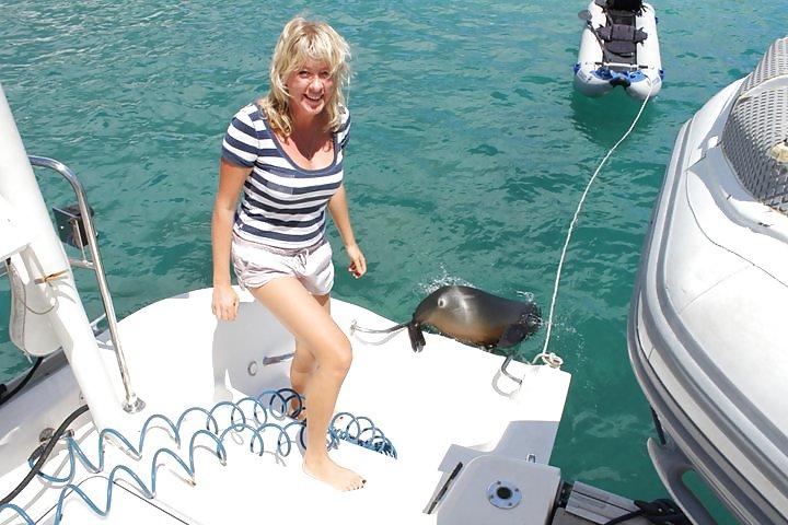 25P Dutch mommy on Holliday