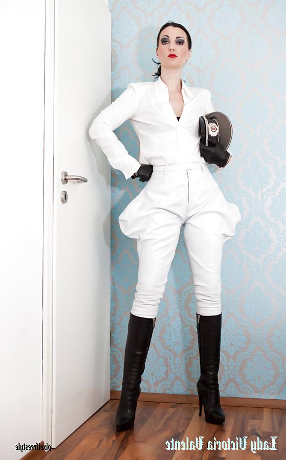 10P Lady Victoria Valente - leather trousers