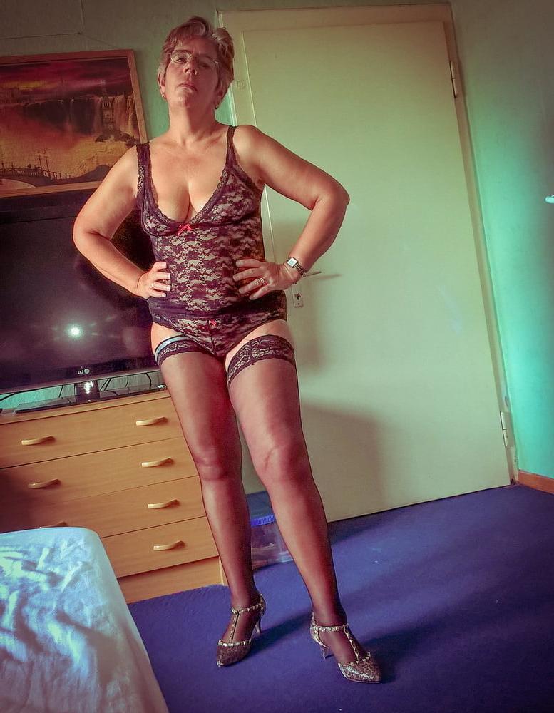 25P GILF s - Grannies I like to fuck (9)