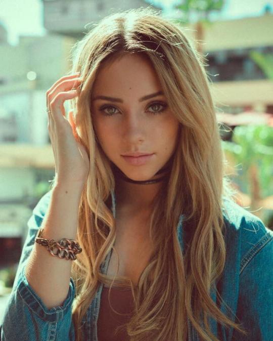25P Women I'd Love to Be 13