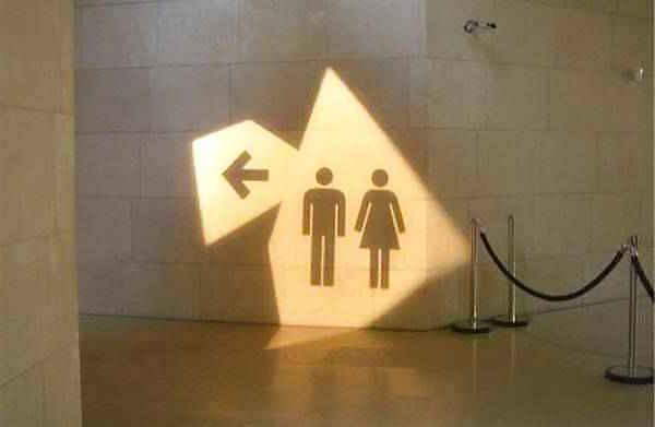 25P Funny restrooms
