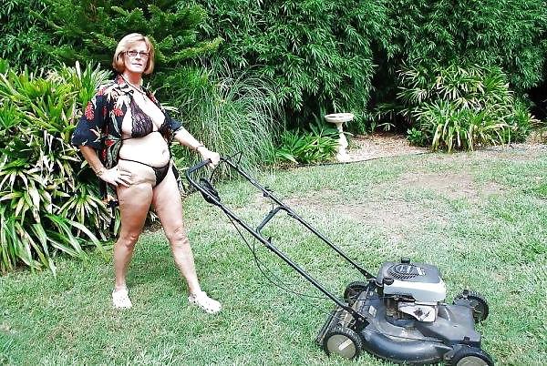 25P Funny Pics By TROC