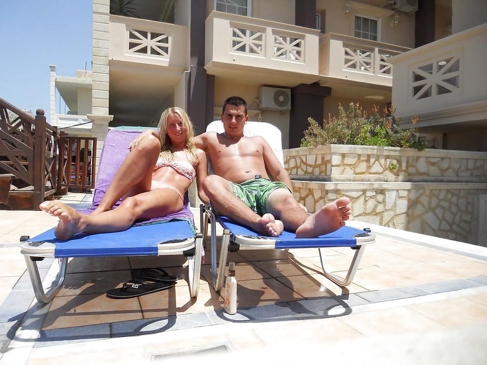 20P Friend's ExGirl naked on Holiday in Greece
