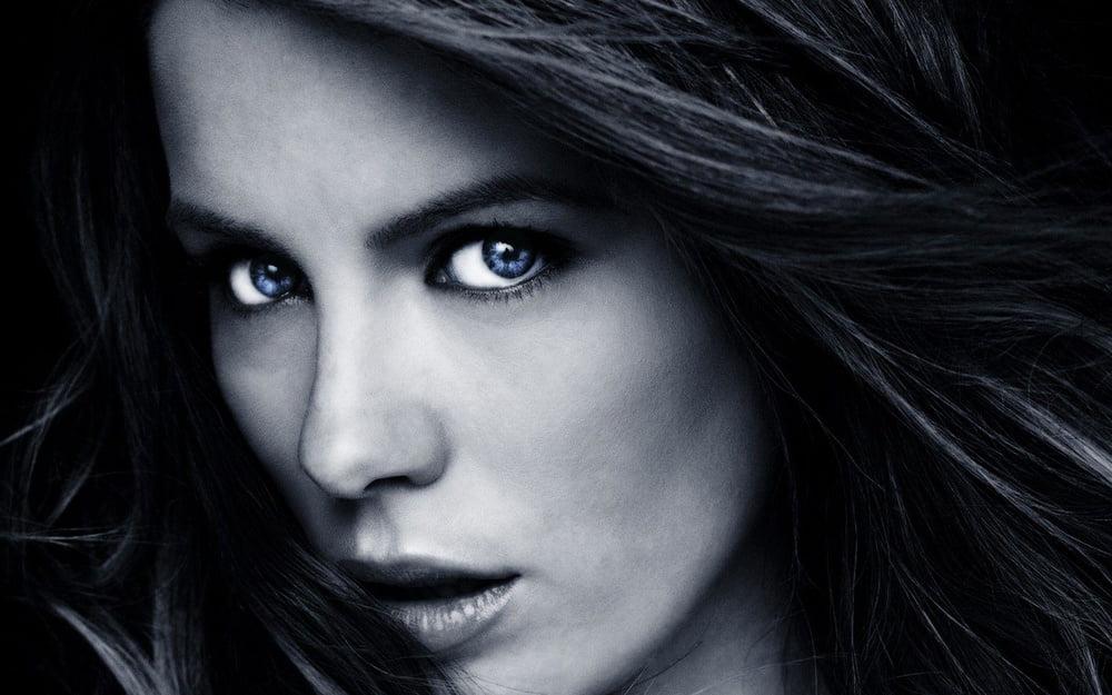 25P Kate Beckinsale Fit As Fuck 2