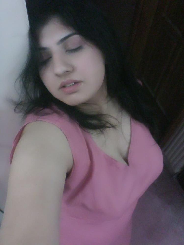 25P My Pakistani Cousin Who I Fuck When I'm Abroad
