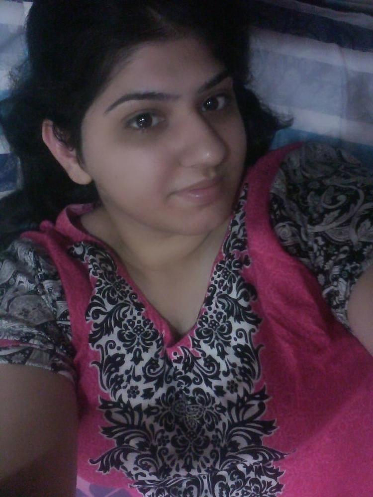 25P My Pakistani Cousin Who I Fuck When I'm Abroad