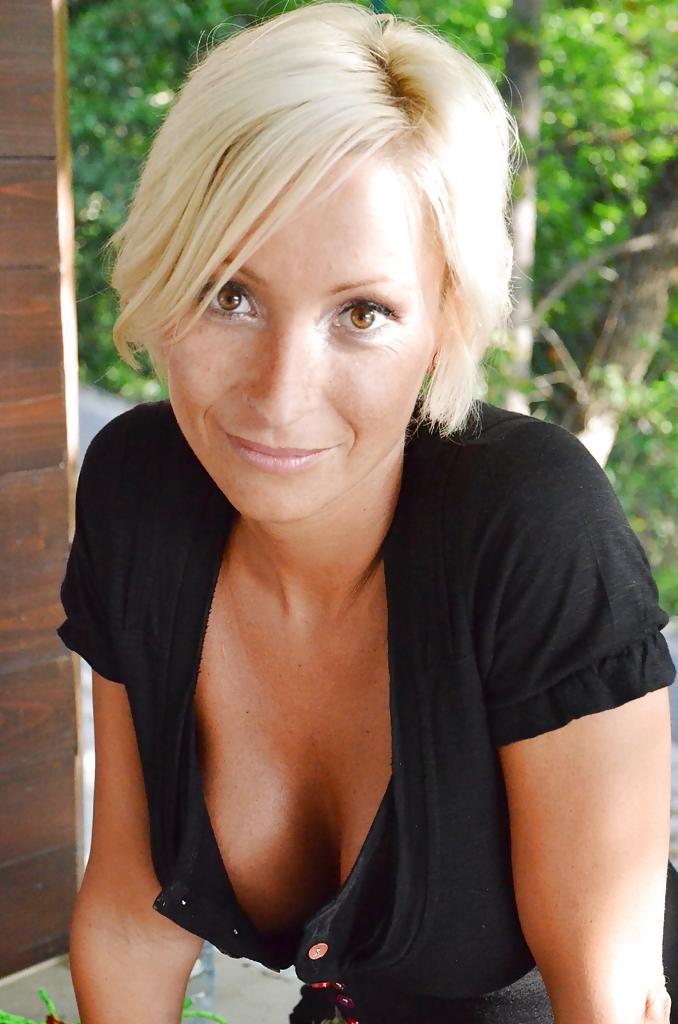 15P Susanne at home