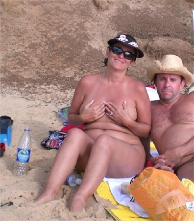 25P Sexy momma's holiday pics
