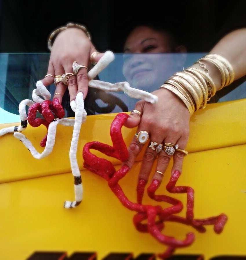 12P Very long nails 3