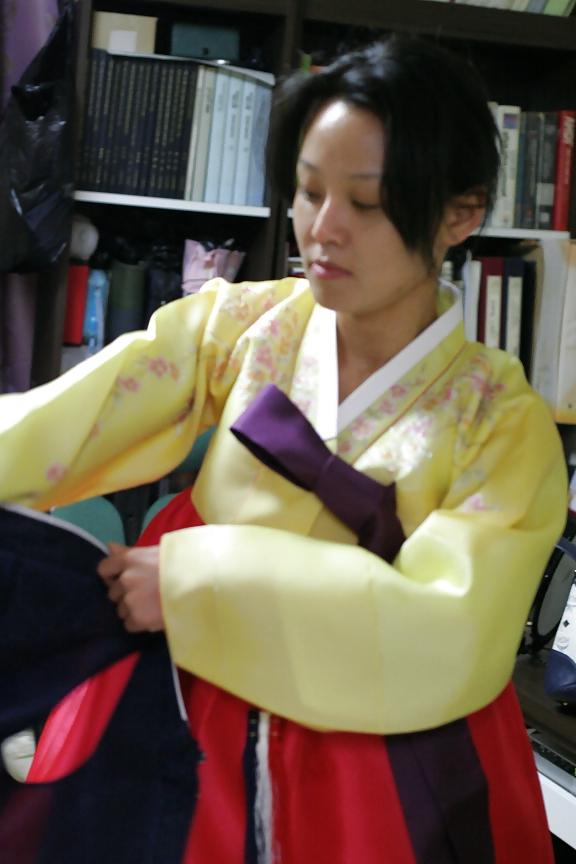 25P Korean hanbok lady dildo and fuck