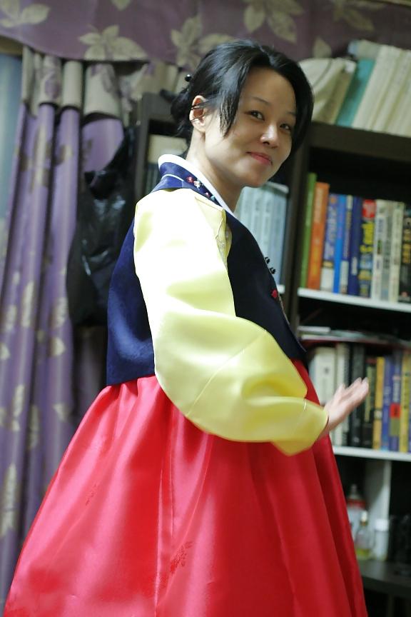 25P Korean hanbok lady dildo and fuck