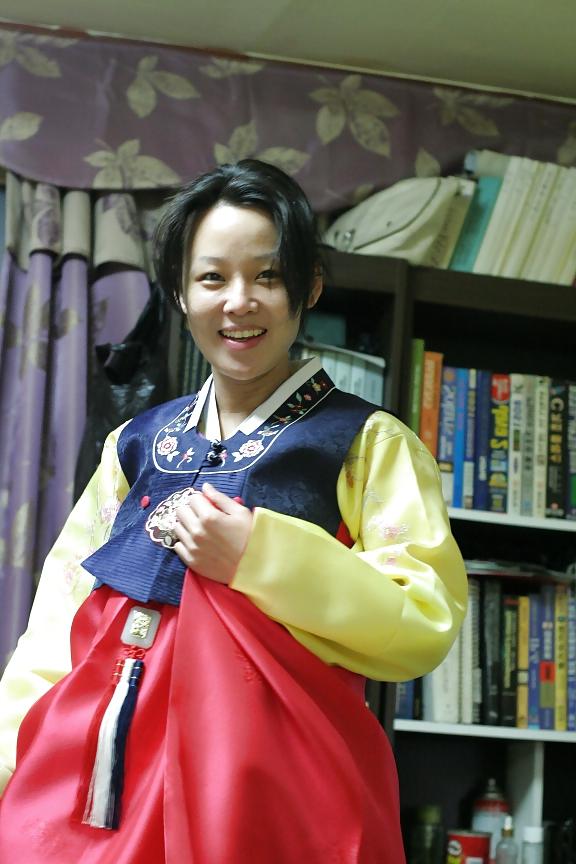 25P Korean hanbok lady dildo and fuck