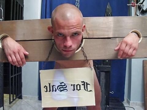 20P Pillory 2!