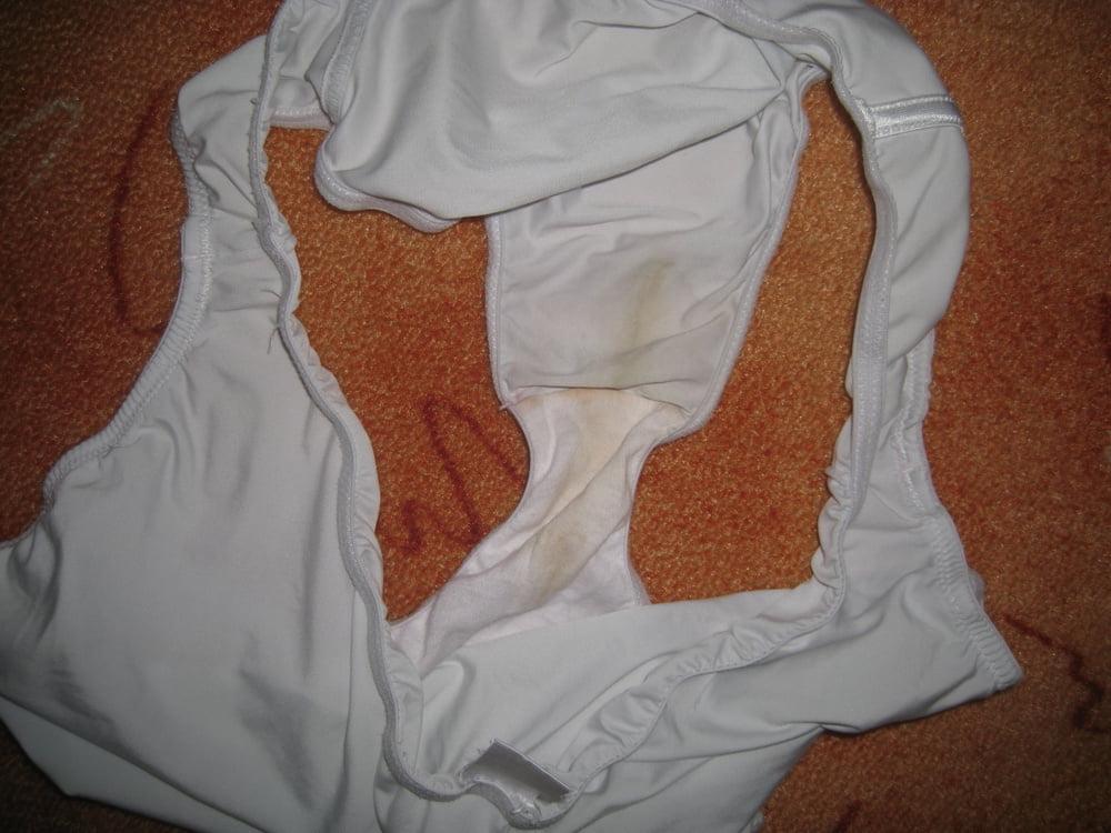 16P 677 - my wife Annett - various at home - panties pregnant