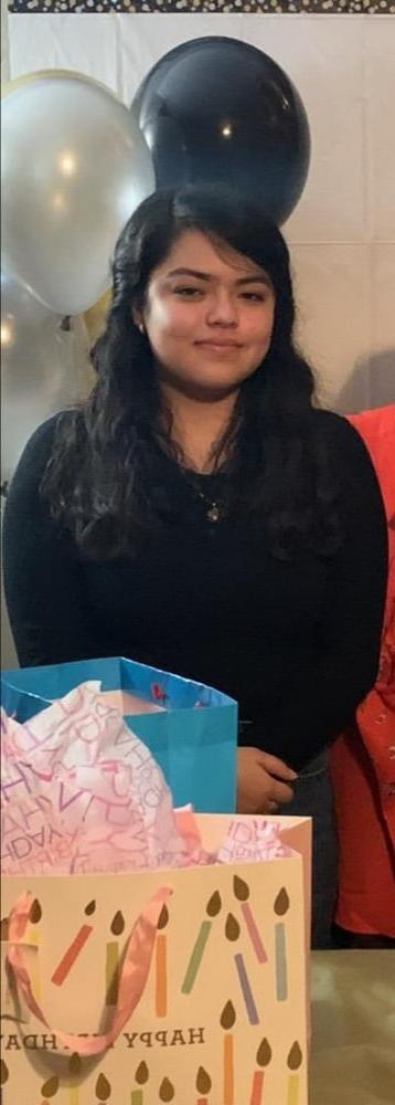 6P Would you fuck my aunt's please comment