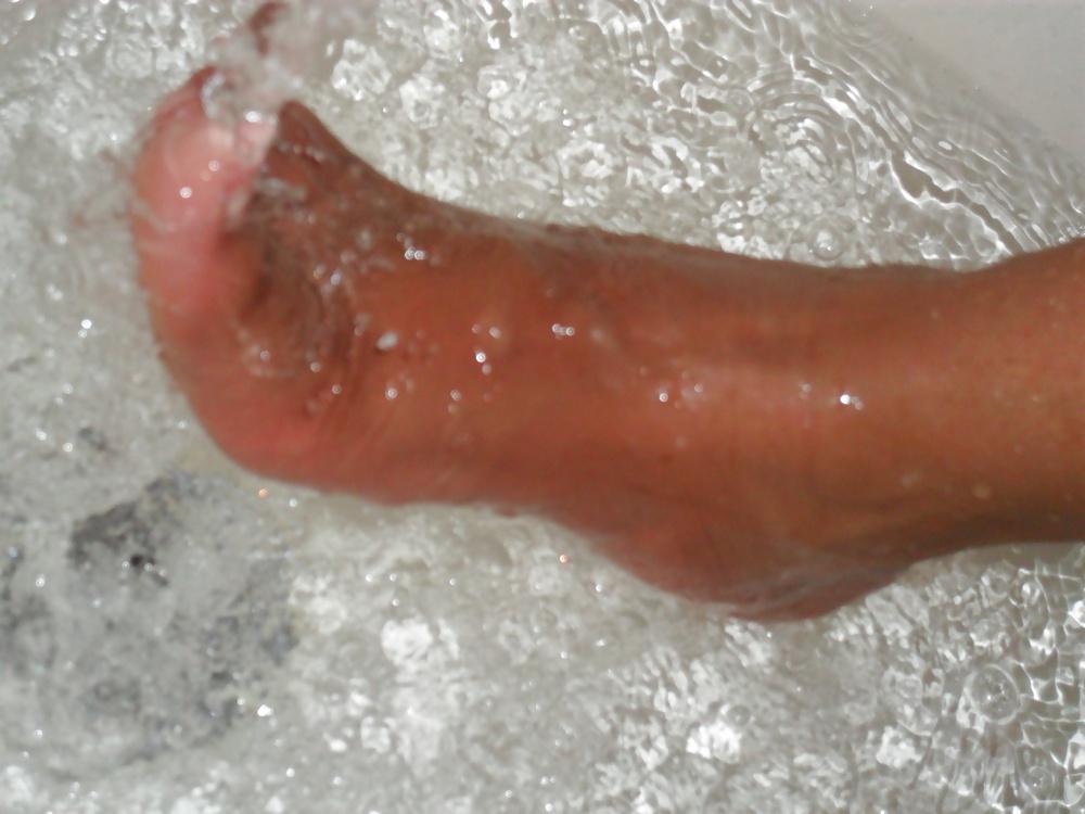 14P Feet lovers