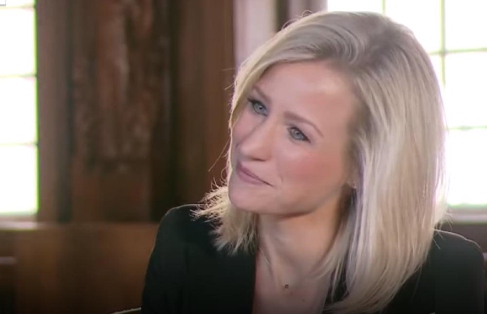 25P Dionne Stax - Dutch Presenter 6
