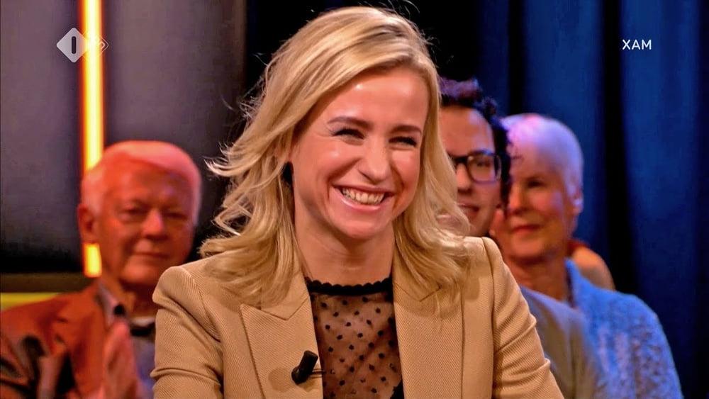25P Dionne Stax - Dutch Presenter 6