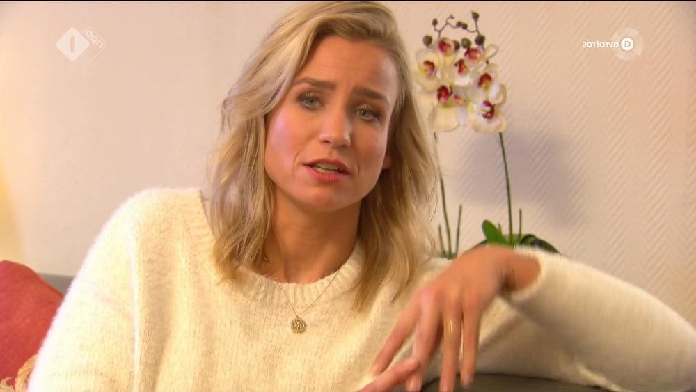 25P Dionne Stax - Dutch Presenter 6
