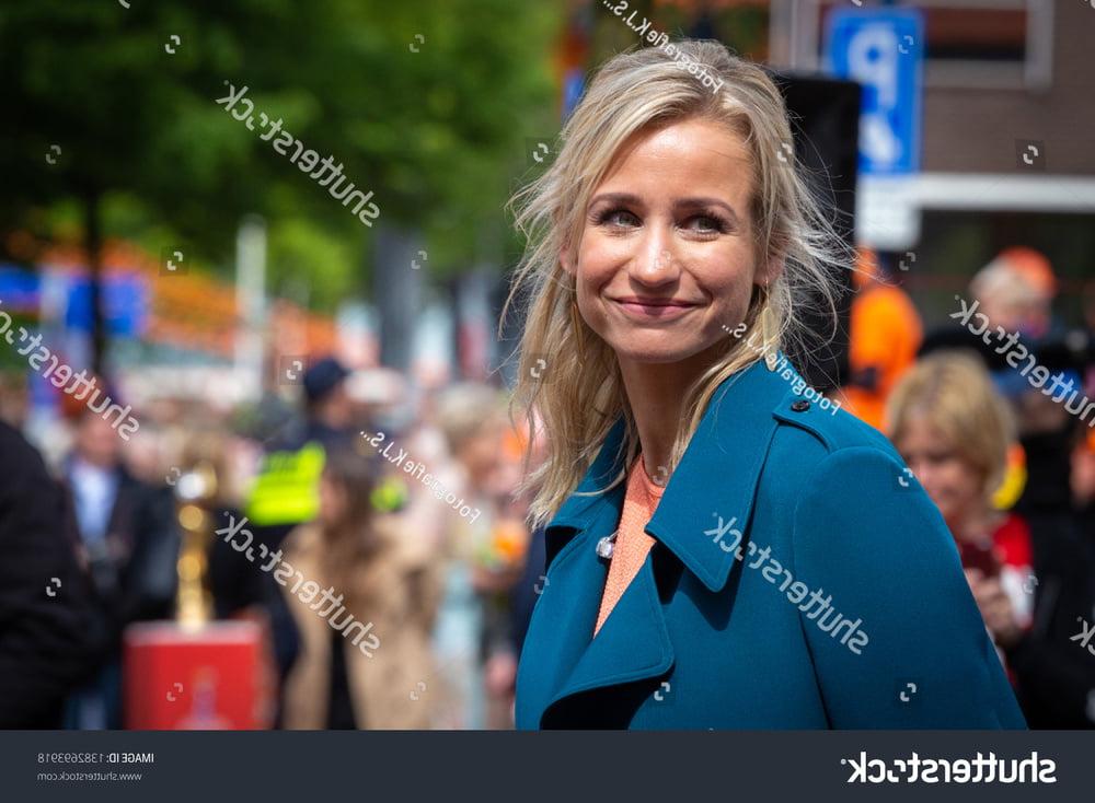 25P Dionne Stax - Dutch Presenter 6