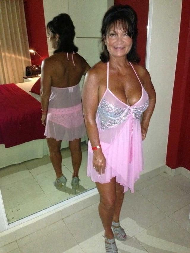 25P I Want to Fuck your Hot Mom 15