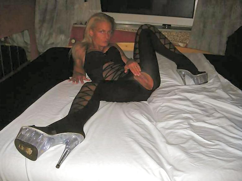 25P Blonde slut in bodystocking