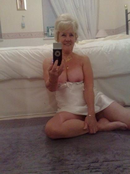 25P Older ladies I'd love to fuck
