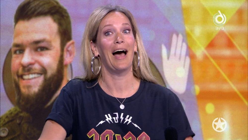 25P Dutch Presenter &amp; Hockey Player - Helene Hendriks 2