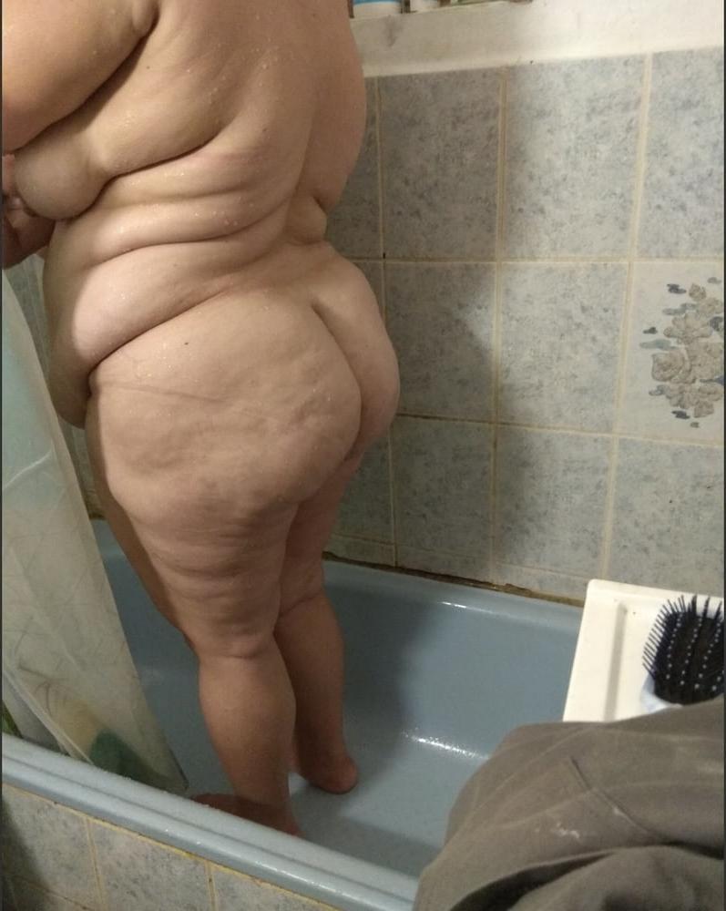 15P SOPHIE 40 Y FRENCH MATURE BBW GODE DOLL FOR FUCKING