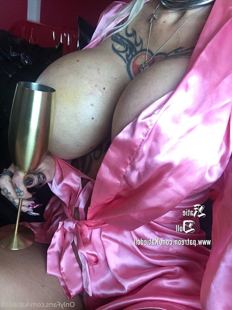 25P Fuck Doll1