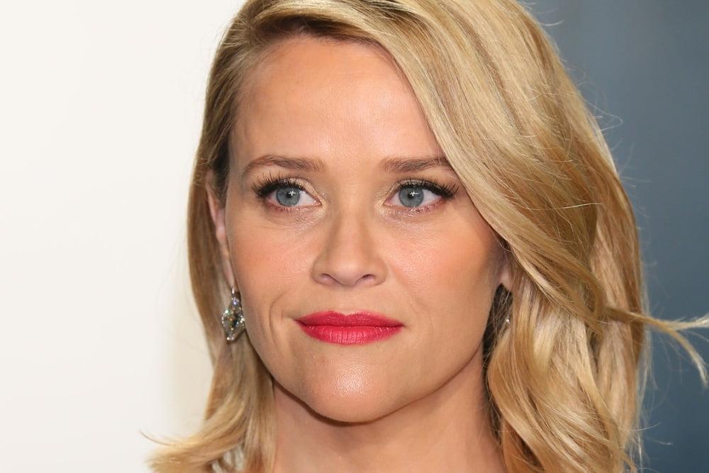 24P Sexy MILF Reese - VF Oscars Party '20