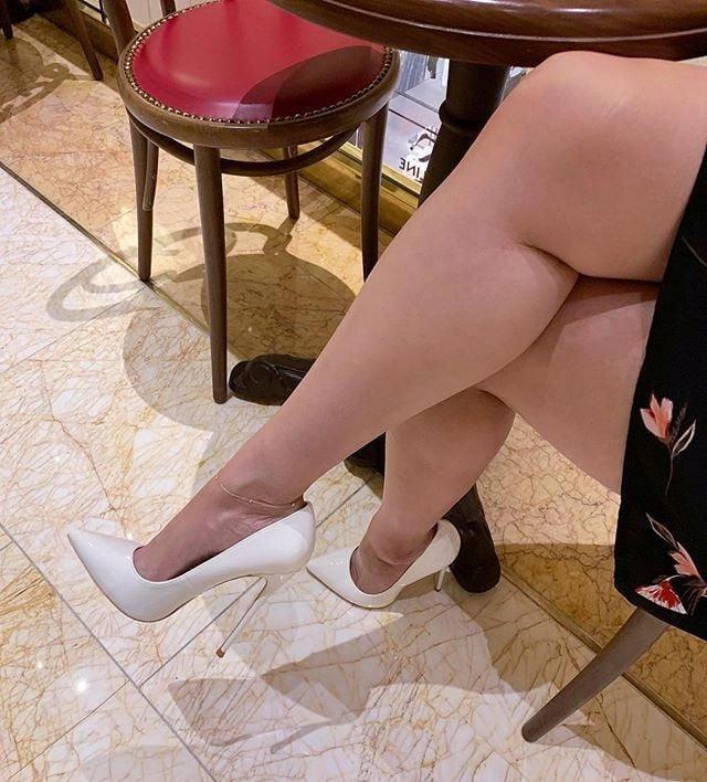 25P Sexy High Heels and Nylon 3