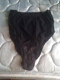 9P Thongs my friend's mom..