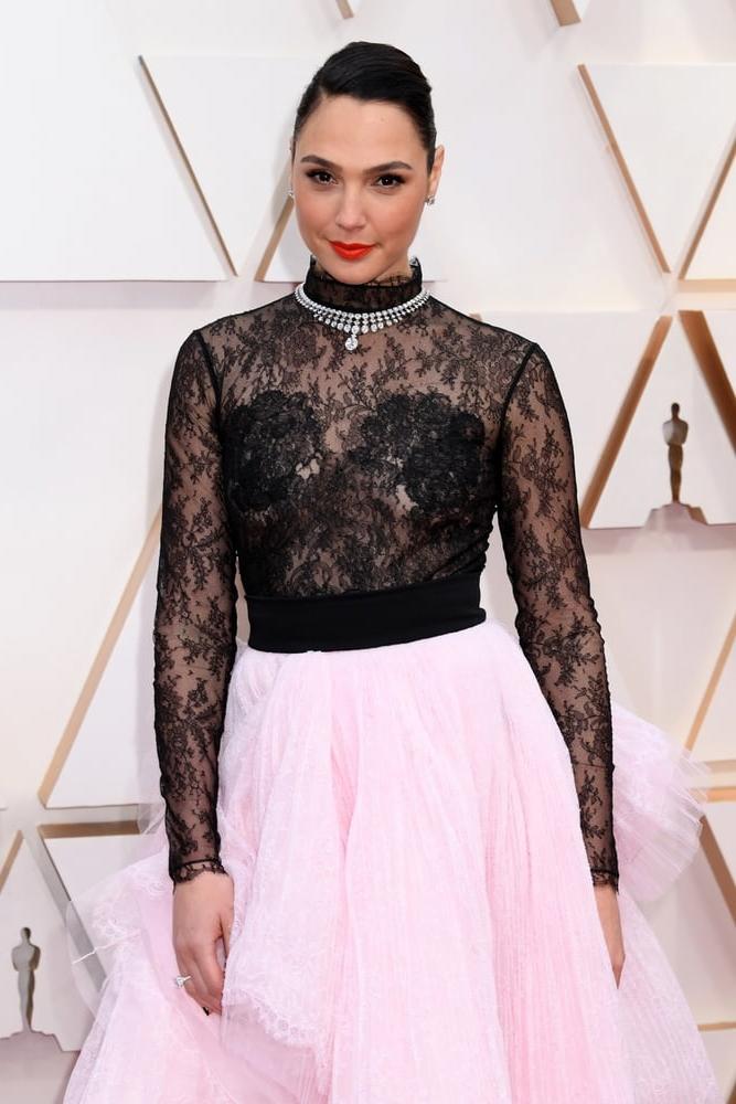 25P Gal Gadot - Oscars - VF Party '20