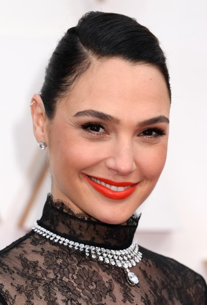 25P Gal Gadot - Oscars - VF Party '20
