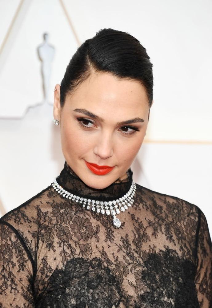 25P Gal Gadot - Oscars - VF Party '20