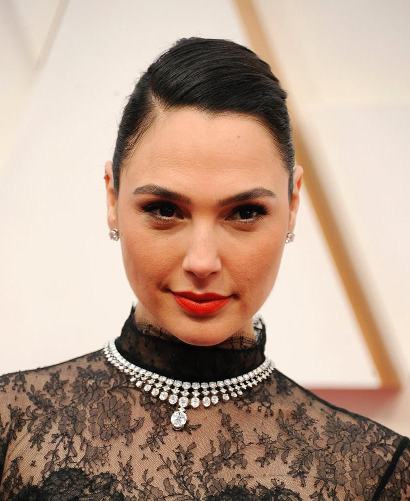 25P Gal Gadot - Oscars - VF Party '20