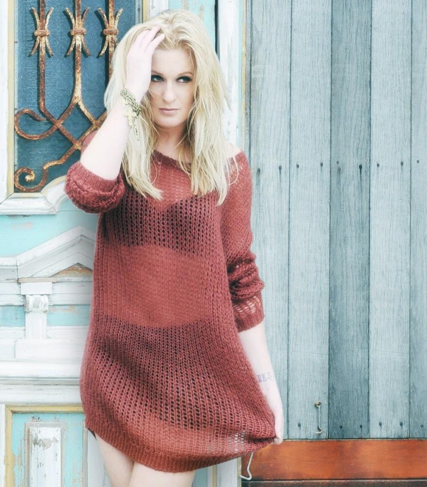 25P Sanne Hans (Miss Montreal) - Dutch Singer Songwriter 2