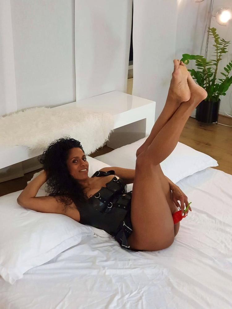 25P Jayna Naveen Healthy Masturbation Cunt &amp; Asshole