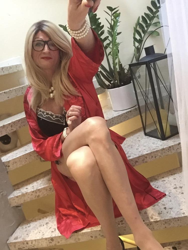 13P shemale milf 2021 10
