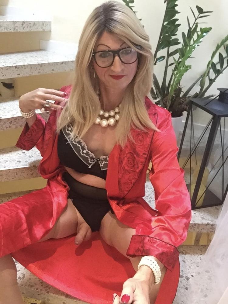 13P shemale milf 2021 10