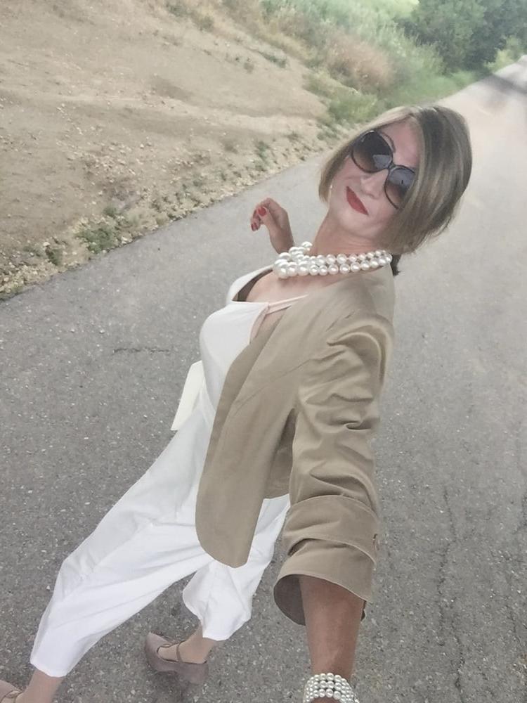 15P Shemale Milf 2021 6