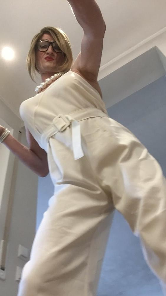 15P Shemale Milf 2021 6