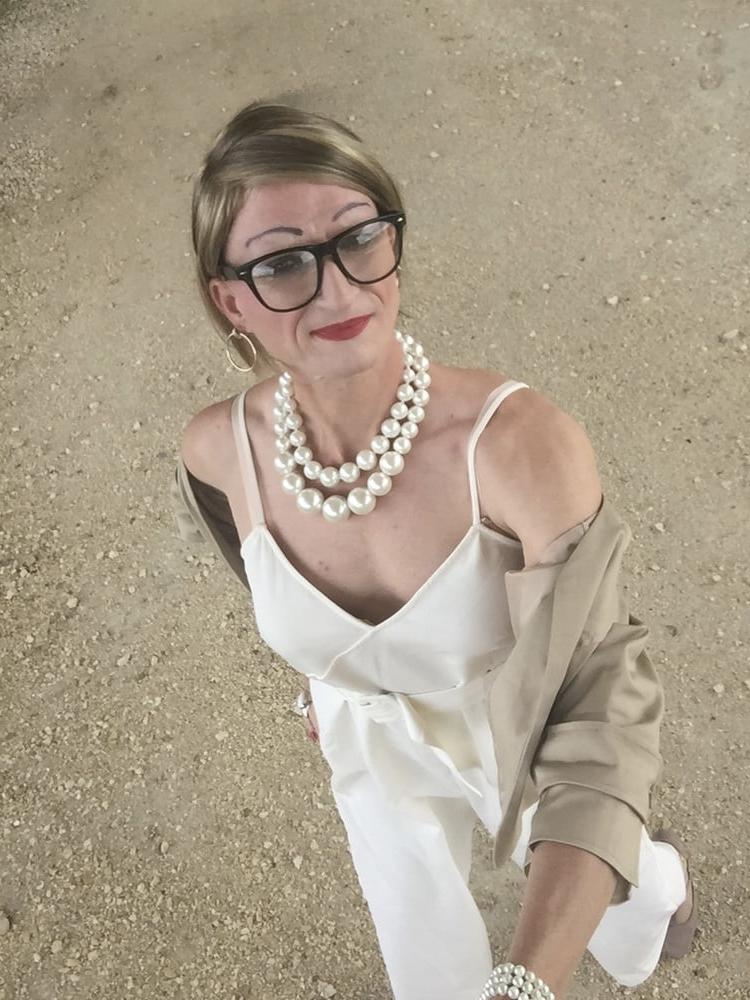 15P Shemale Milf 2021 6